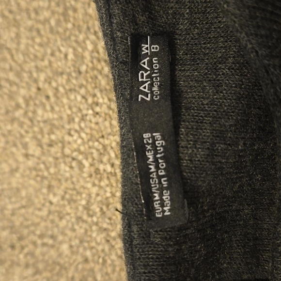 Zara Dark Gray Knit Dress Size XSmall To Small - Picture 2 of 4